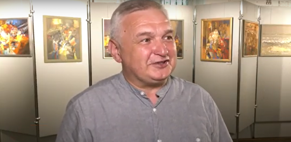 Художник з Тернопільщини відкрив виставку у Рівному